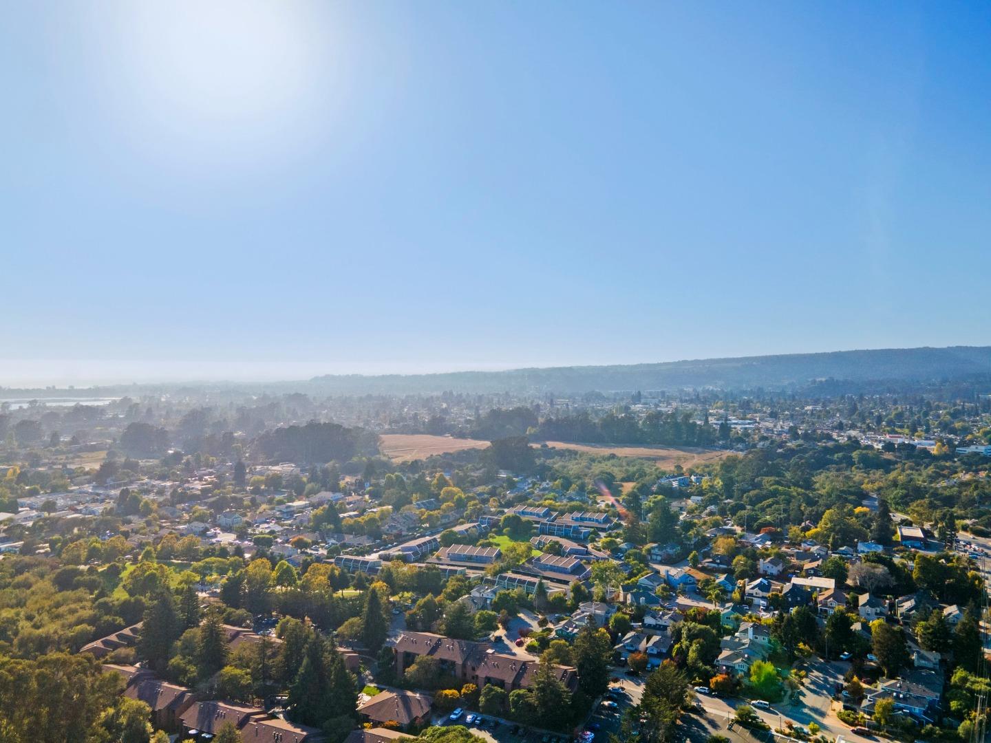 Detail Gallery Image 35 of 36 For 1200 Capitola Rd #21,  Santa Cruz,  CA 95062 - 3 Beds | 1 Baths