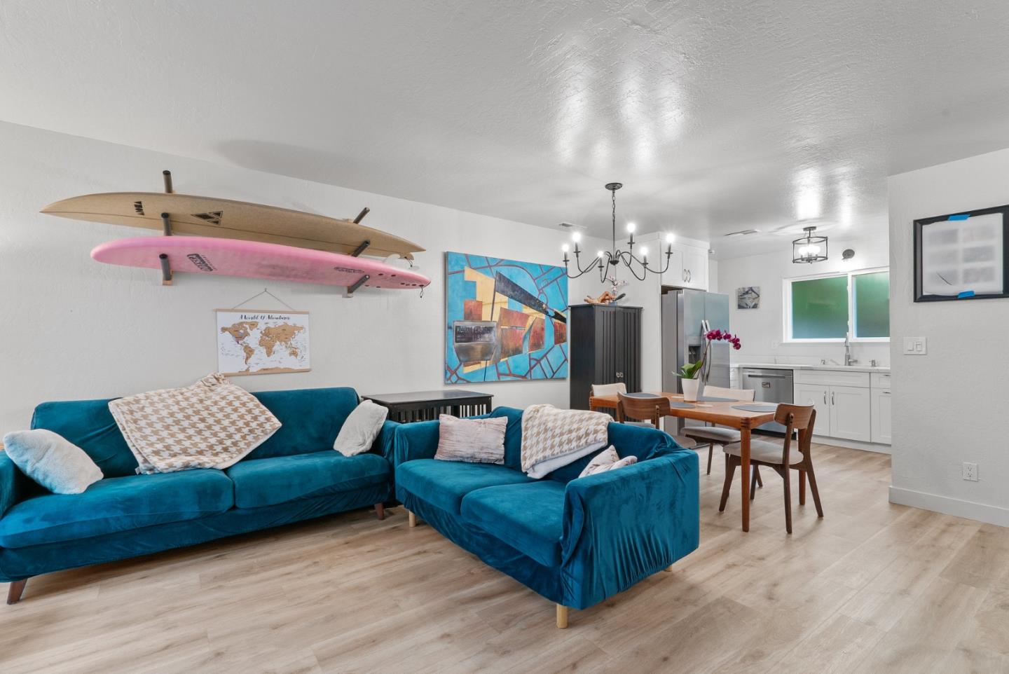 Detail Gallery Image 4 of 36 For 1200 Capitola Rd #21,  Santa Cruz,  CA 95062 - 3 Beds | 1 Baths