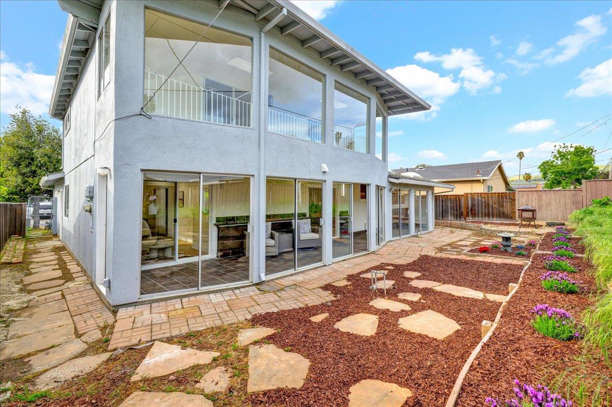 Detail Gallery Image 69 of 99 For 2828 Monte Cresta Way, San Jose,  CA 95132 - 4 Beds | 3/1 Baths
