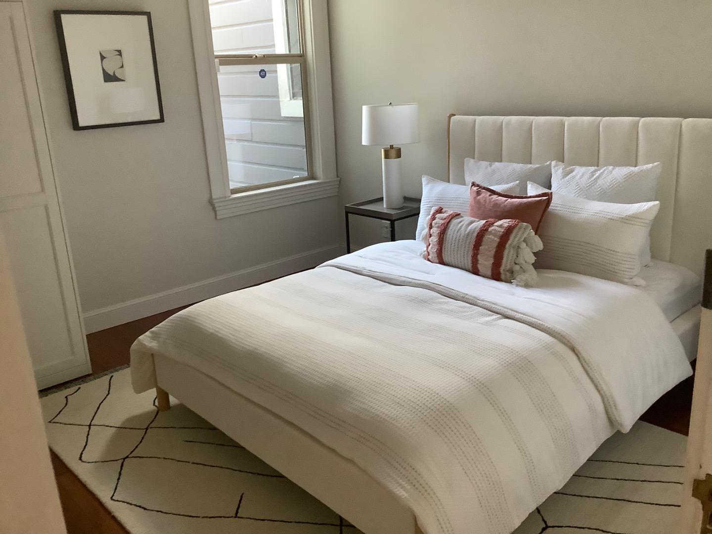 Detail Gallery Image 24 of 32 For Address Not Disclosed, Oakland,  CA 94609 - 3 Beds | 3 Baths