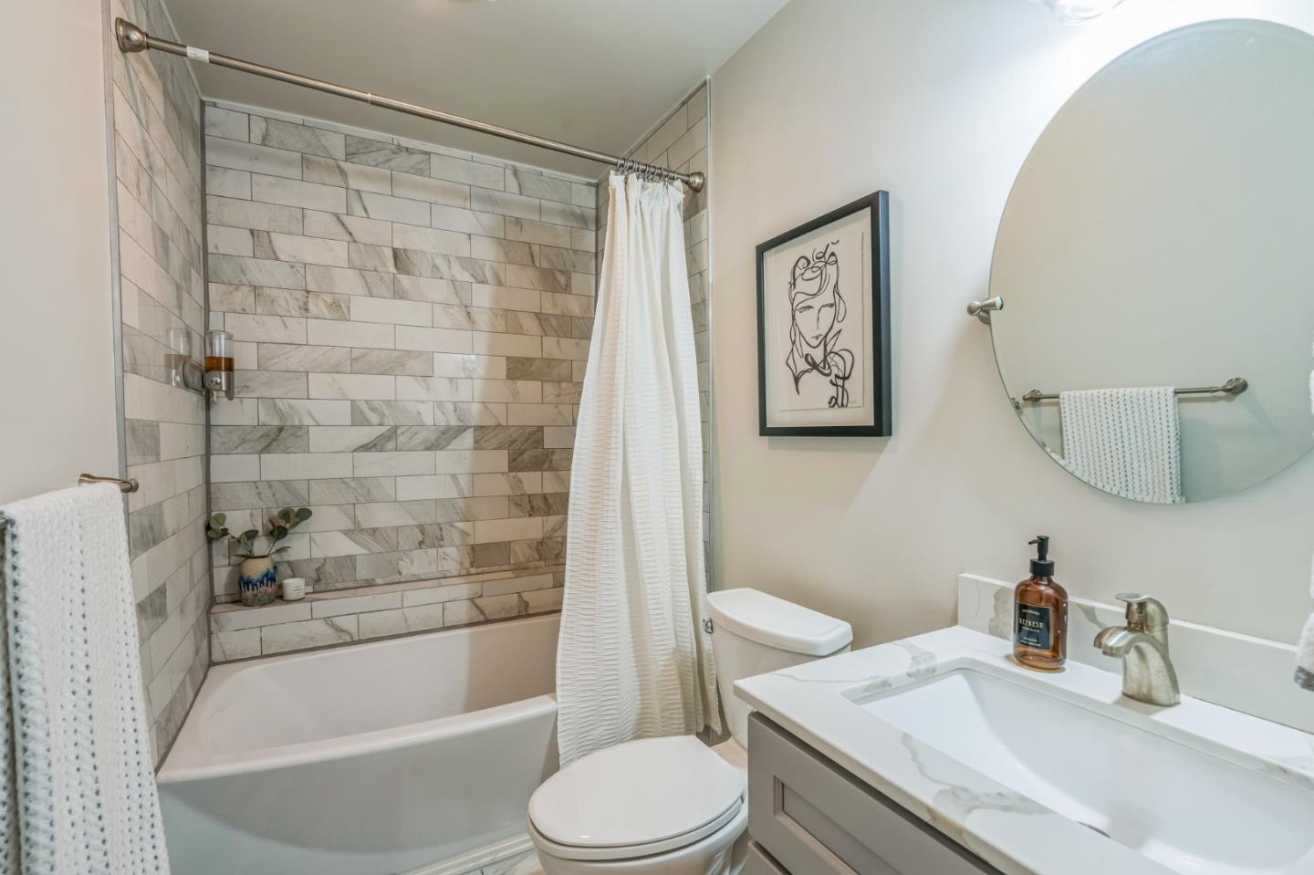 Detail Gallery Image 47 of 50 For 696 29th St, Oakland,  CA 94609 - 3 Beds | 3 Baths