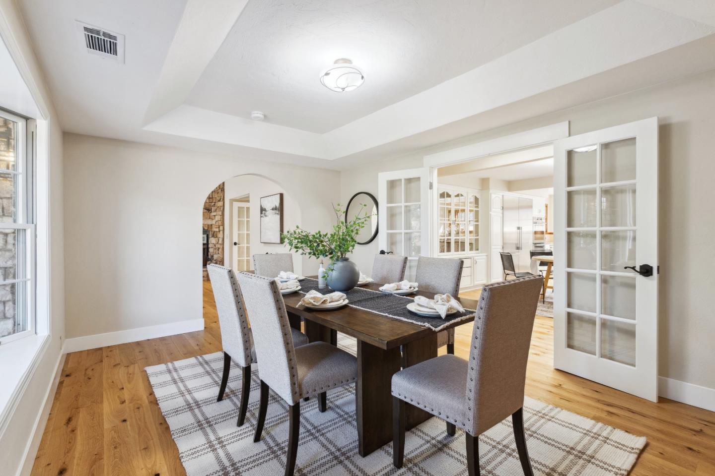 Detail Gallery Image 16 of 79 For 16035 Oak Glen Ave, Morgan Hill,  CA 95037 - 6 Beds | 3/1 Baths