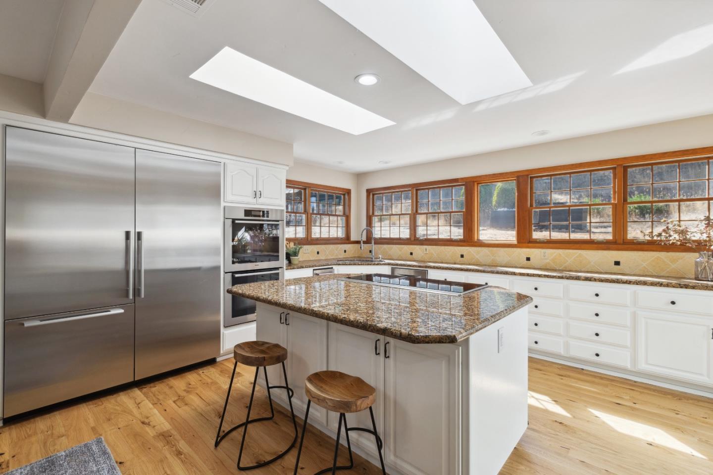 Detail Gallery Image 20 of 79 For 16035 Oak Glen Ave, Morgan Hill,  CA 95037 - 6 Beds | 3/1 Baths