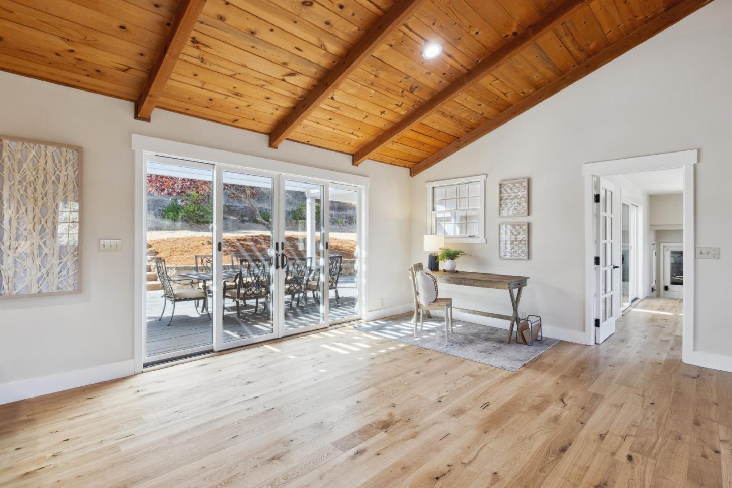 Detail Gallery Image 26 of 79 For 16035 Oak Glen Ave, Morgan Hill,  CA 95037 - 6 Beds | 3/1 Baths