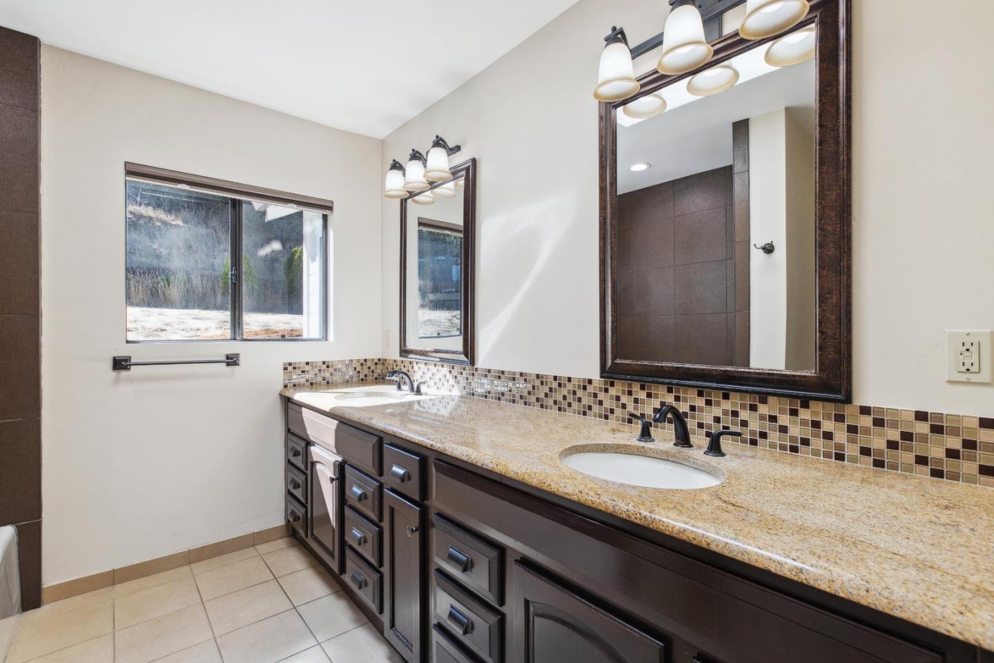 Detail Gallery Image 41 of 79 For 16035 Oak Glen Ave, Morgan Hill,  CA 95037 - 6 Beds | 3/1 Baths