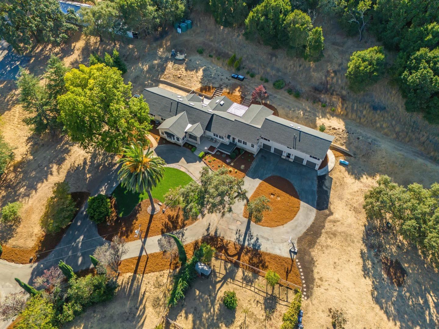 Detail Gallery Image 70 of 79 For 16035 Oak Glen Ave, Morgan Hill,  CA 95037 - 6 Beds | 3/1 Baths