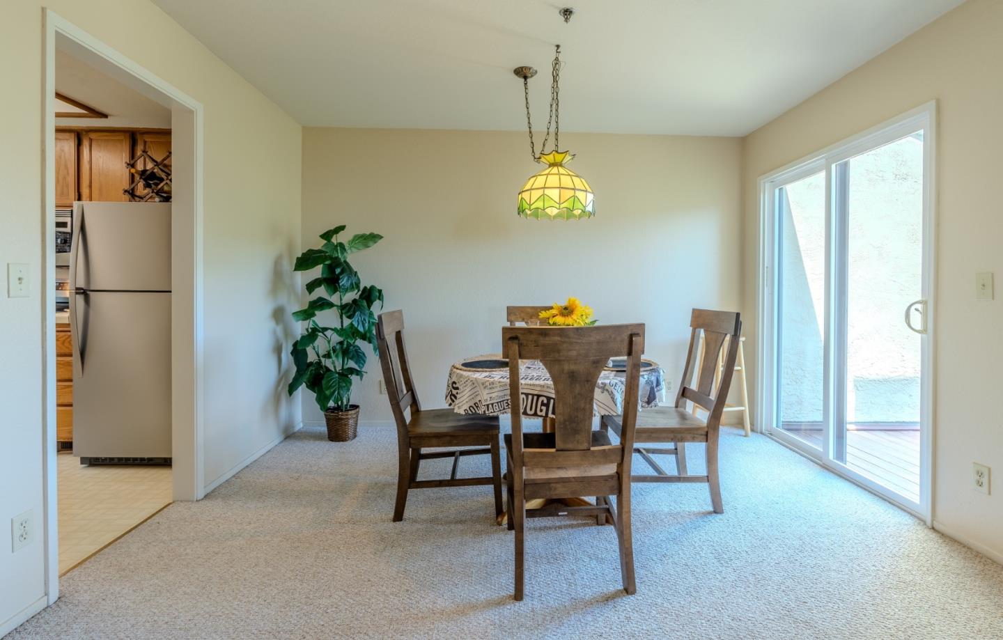 Detail Gallery Image 14 of 43 For 945 Fassler Ave, Pacifica,  CA 94044 - 2 Beds | 2/1 Baths