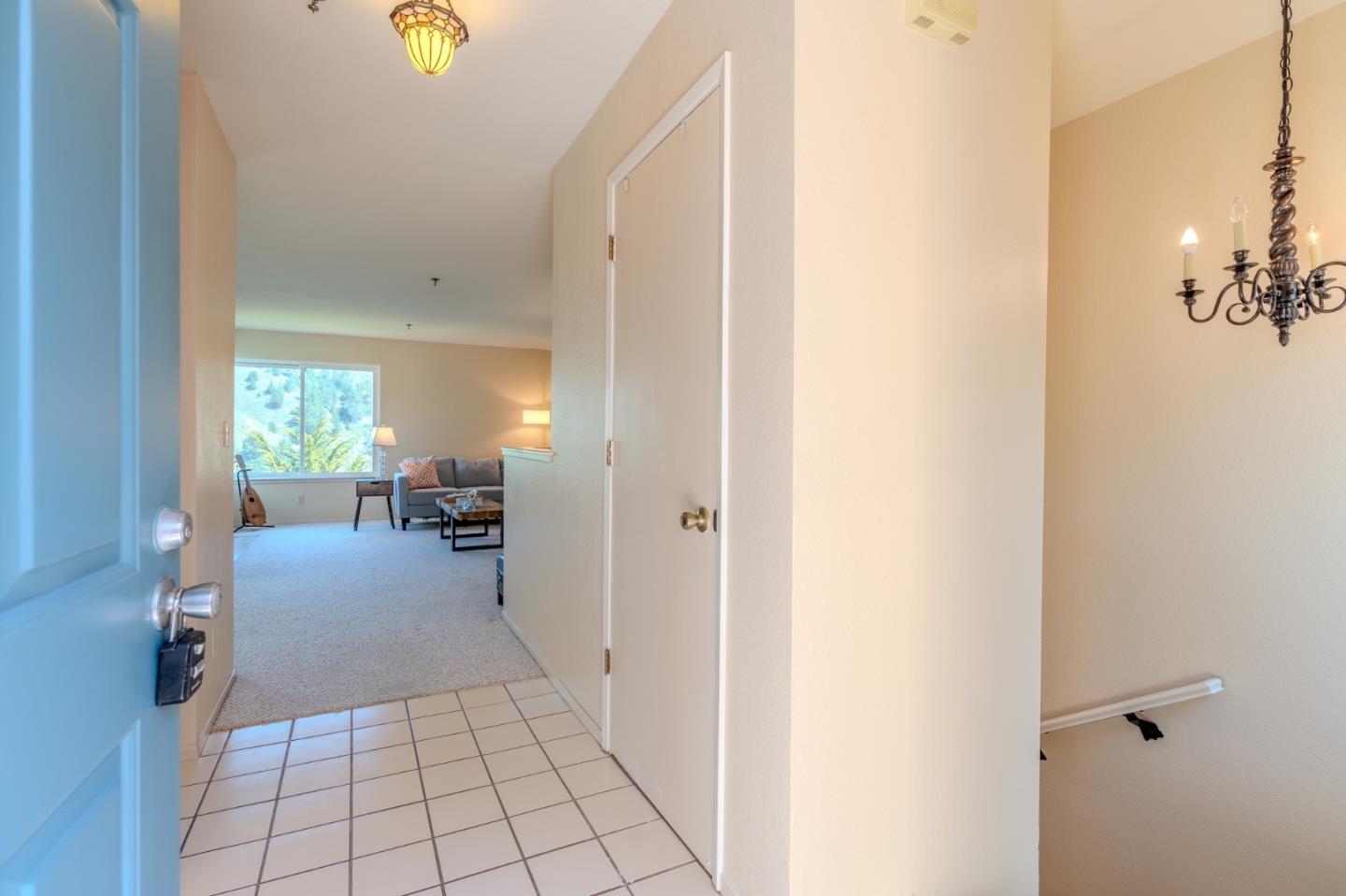 Detail Gallery Image 19 of 43 For 945 Fassler Ave, Pacifica,  CA 94044 - 2 Beds | 2/1 Baths