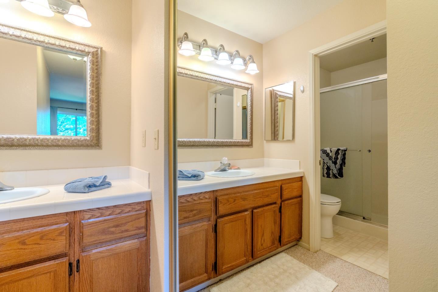 Detail Gallery Image 27 of 43 For 945 Fassler Ave, Pacifica,  CA 94044 - 2 Beds | 2/1 Baths