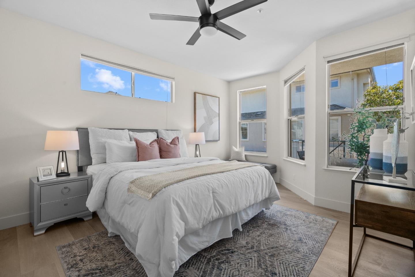 Detail Gallery Image 15 of 32 For 700 Baltic Cir #728,  Redwood City,  CA 94065 - 2 Beds | 2 Baths