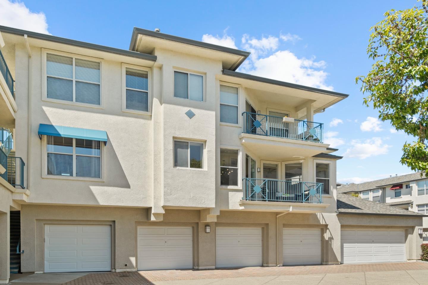 Detail Gallery Image 24 of 32 For 700 Baltic Cir #728,  Redwood City,  CA 94065 - 2 Beds | 2 Baths