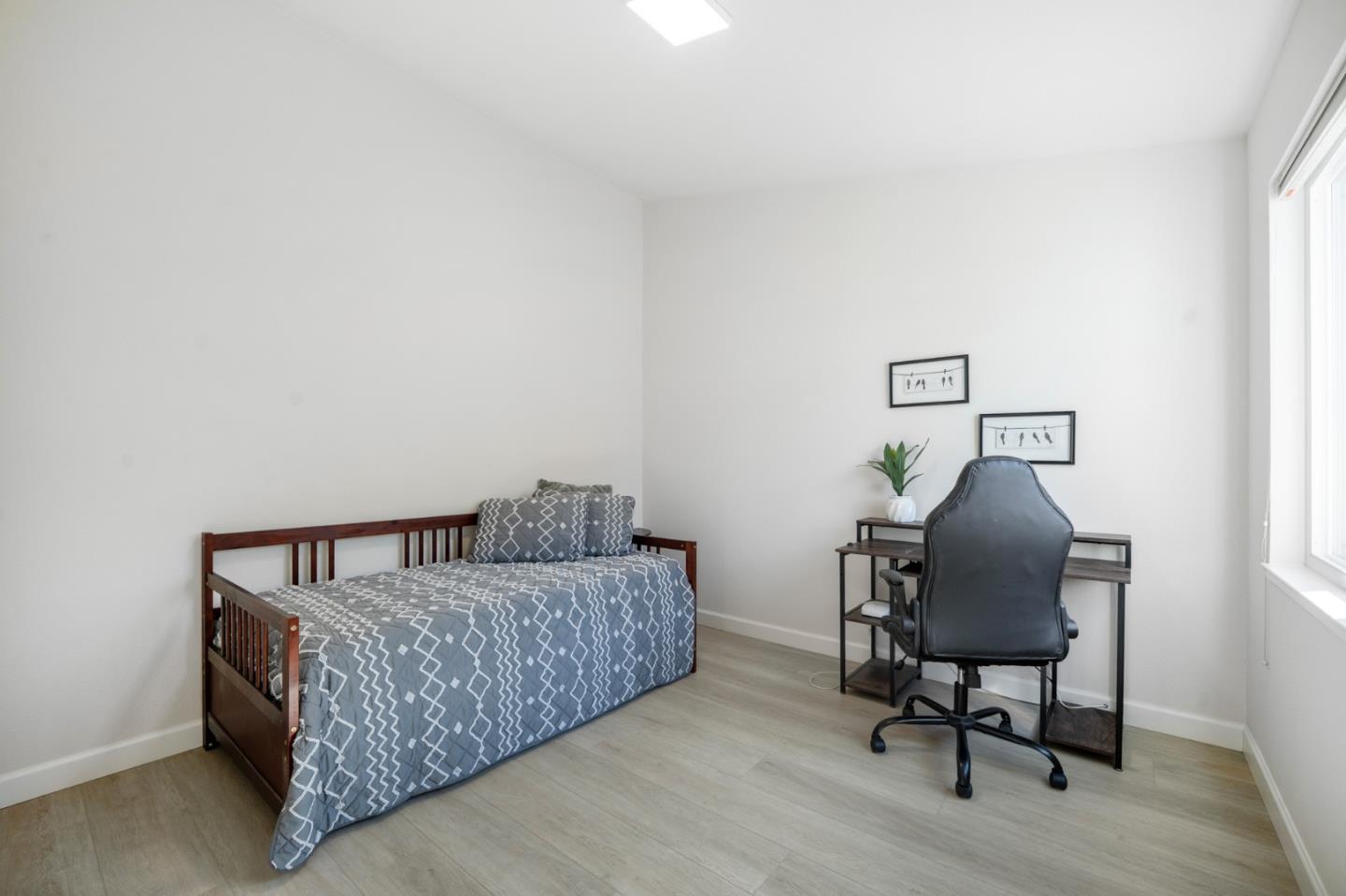 Detail Gallery Image 23 of 32 For 945 Oak Park Dr, Morgan Hill,  CA 95037 - 3 Beds | 2/1 Baths