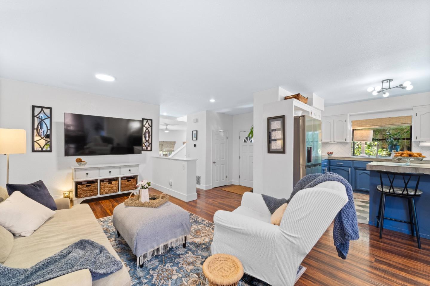 Detail Gallery Image 11 of 36 For 2226 Los Gatos Almaden Rd, San Jose,  CA 95124 - 3 Beds | 3 Baths
