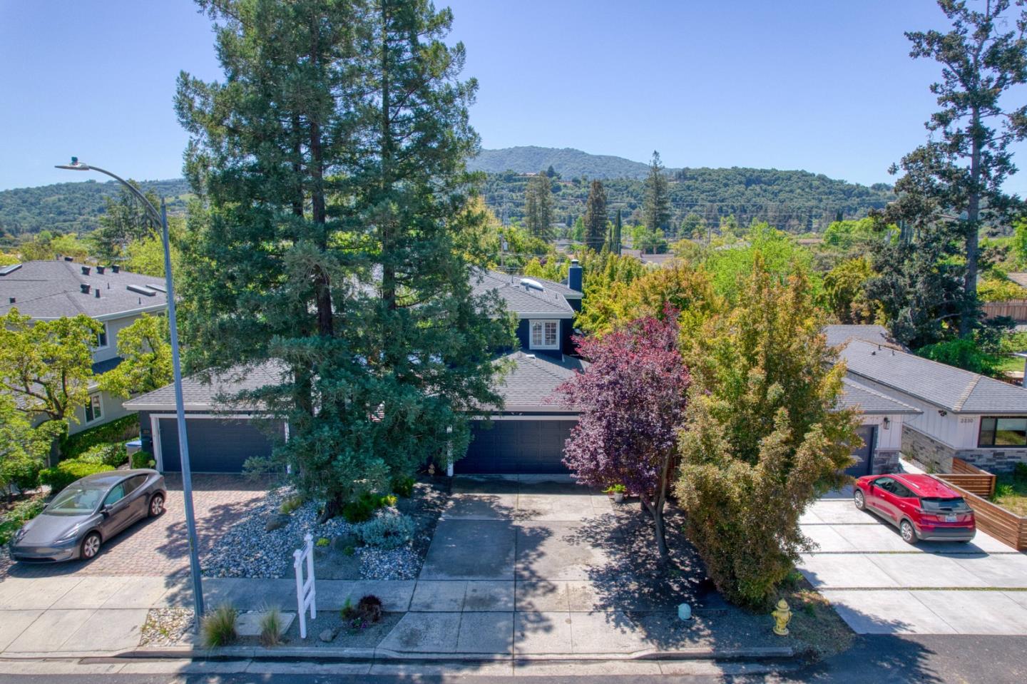 Detail Gallery Image 2 of 36 For 2226 Los Gatos Almaden Rd, San Jose,  CA 95124 - 3 Beds | 3 Baths