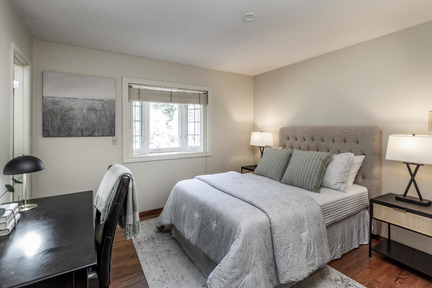 Detail Gallery Image 16 of 37 For 13902 Malcom Ave, Saratoga,  CA 95070 - 6 Beds | 3/1 Baths