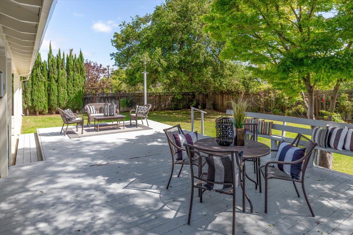 Detail Gallery Image 36 of 37 For 13902 Malcom Ave, Saratoga,  CA 95070 - 6 Beds | 3/1 Baths