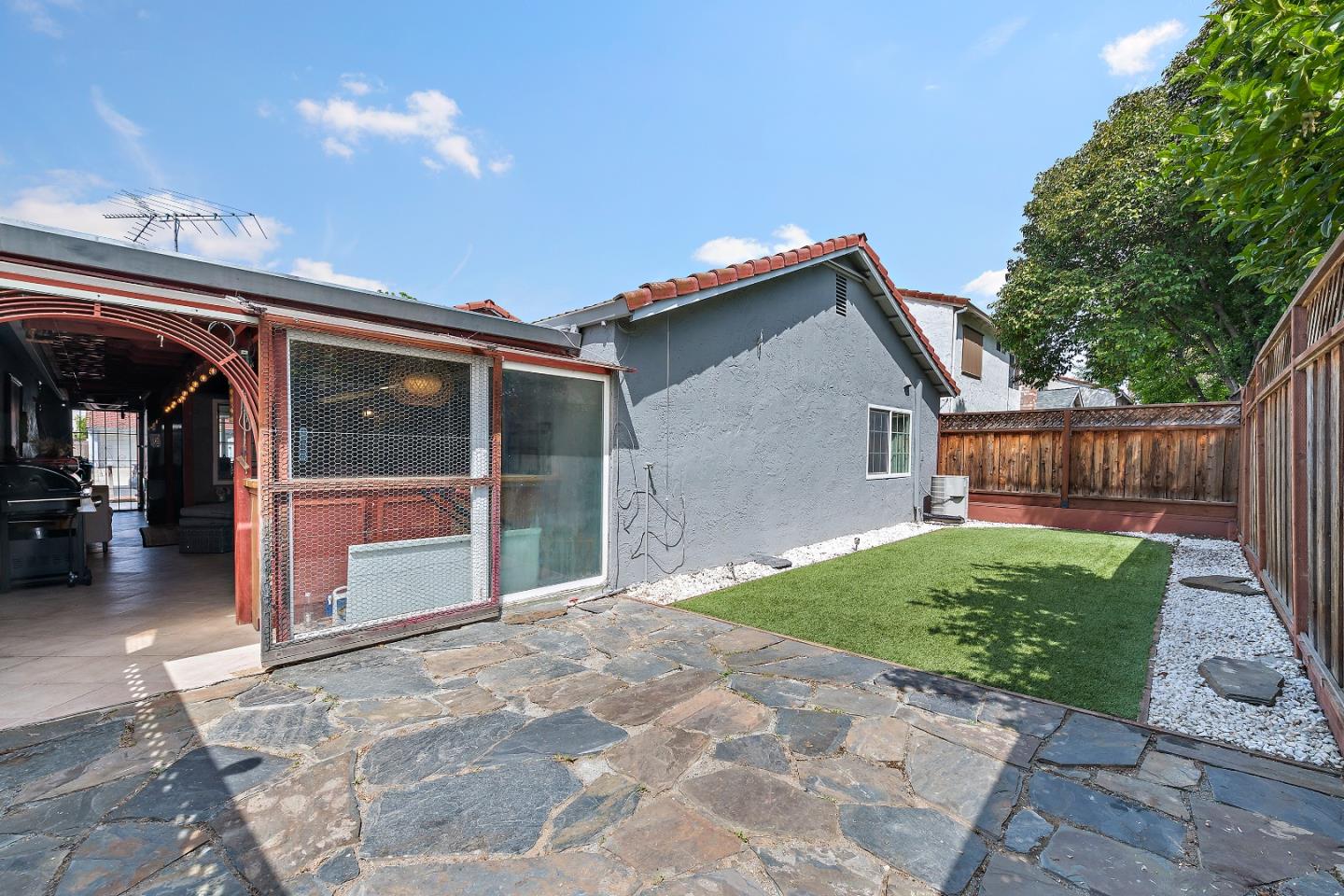 Detail Gallery Image 18 of 18 For 548 Lanfair Cir, San Jose,  CA 95136 - 2 Beds | 2 Baths