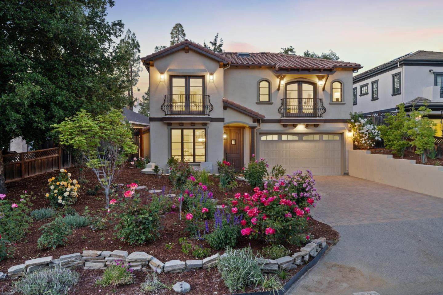 Detail Gallery Image 2 of 40 For 1728 Whitham Ave, Los Altos,  CA 94024 - 4 Beds | 4 Baths
