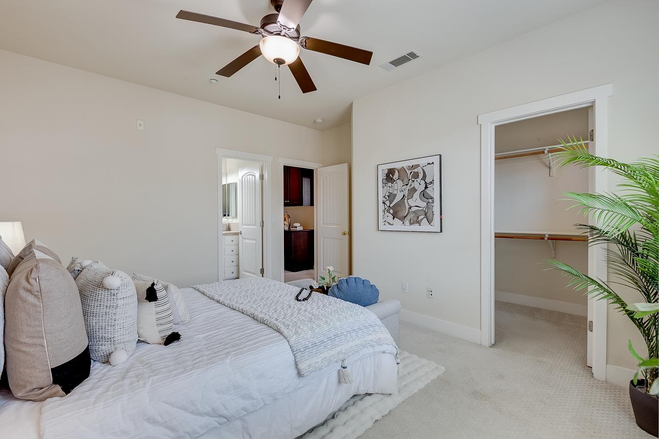 Detail Gallery Image 16 of 23 For 416 Topaz Ter, Sunnyvale,  CA 94089 - 3 Beds | 3 Baths