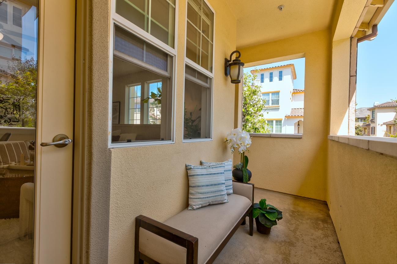 Detail Gallery Image 18 of 23 For 416 Topaz Ter, Sunnyvale,  CA 94089 - 3 Beds | 3 Baths