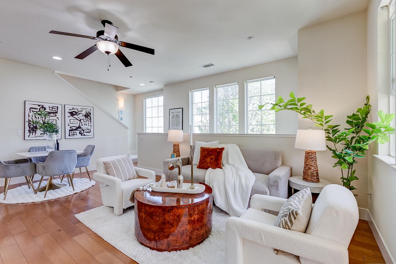 Detail Gallery Image 4 of 23 For 416 Topaz Ter, Sunnyvale,  CA 94089 - 3 Beds | 3 Baths