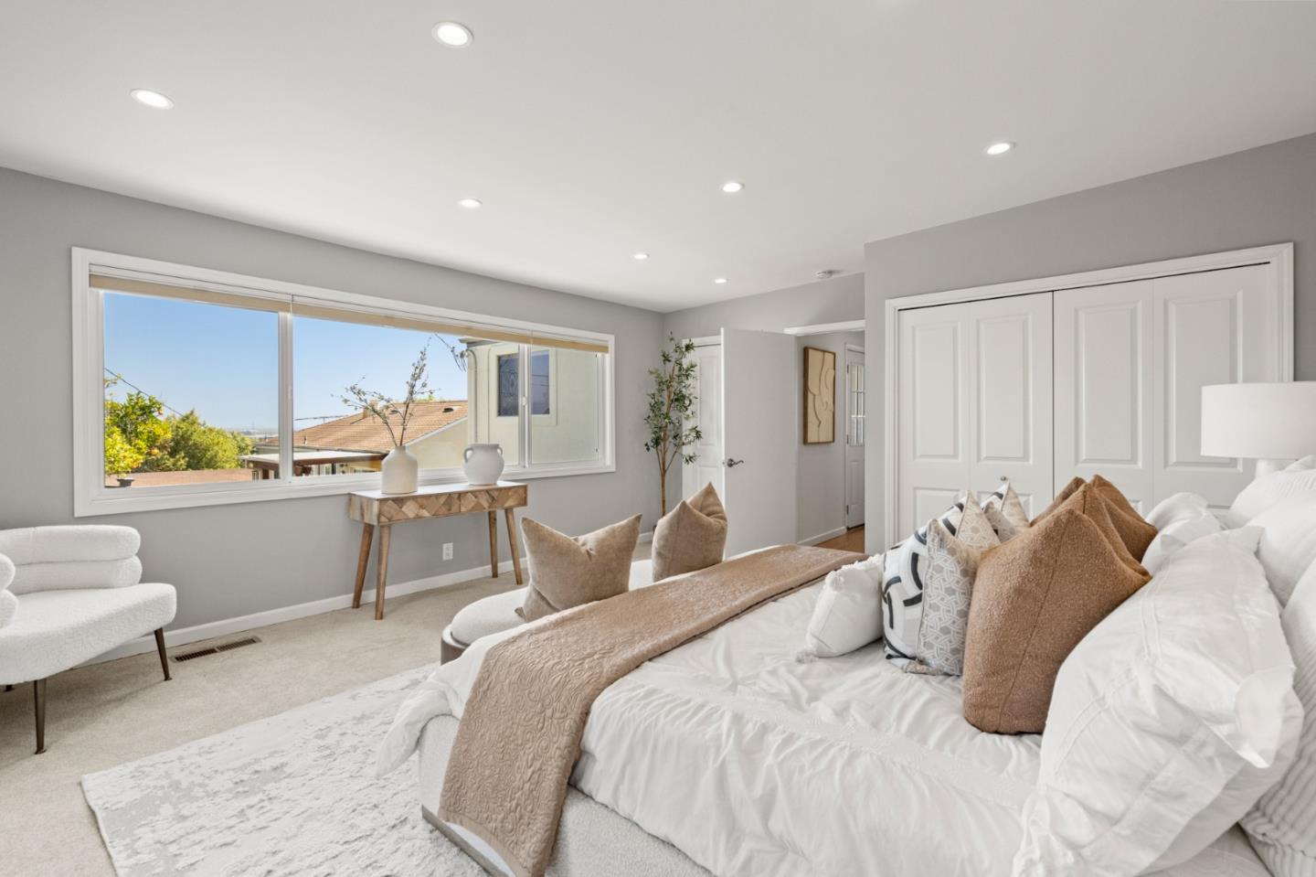 Detail Gallery Image 20 of 43 For 1320 Hull Dr, San Carlos,  CA 94070 - 4 Beds | 3 Baths