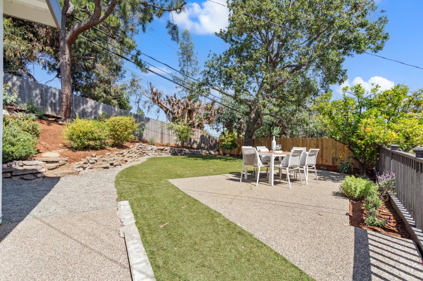 Detail Gallery Image 29 of 43 For 1320 Hull Dr, San Carlos,  CA 94070 - 4 Beds | 3 Baths