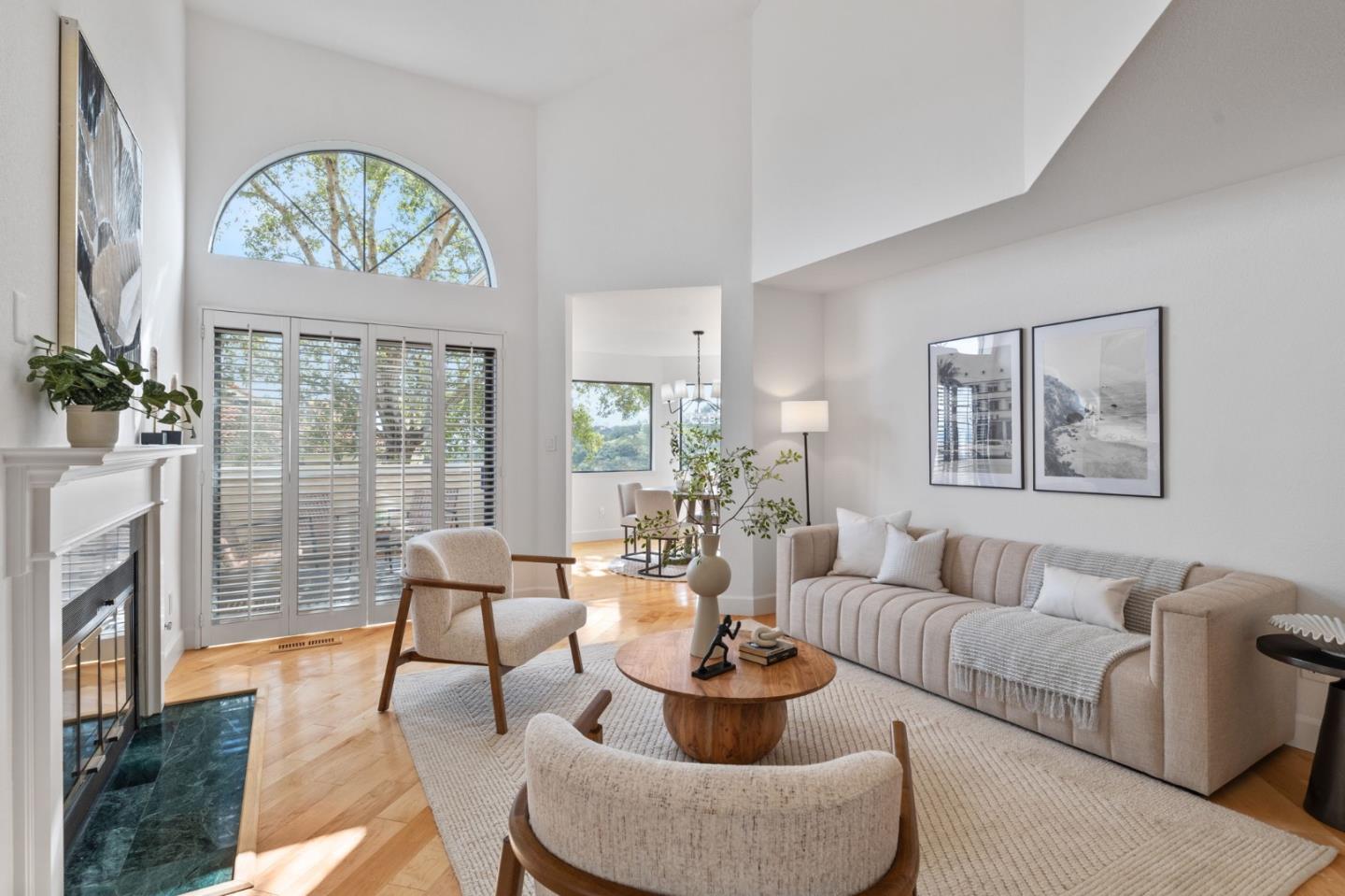 Detail Gallery Image 8 of 62 For 9 Mayflower Ln, San Carlos,  CA 94070 - 2 Beds | 2/1 Baths