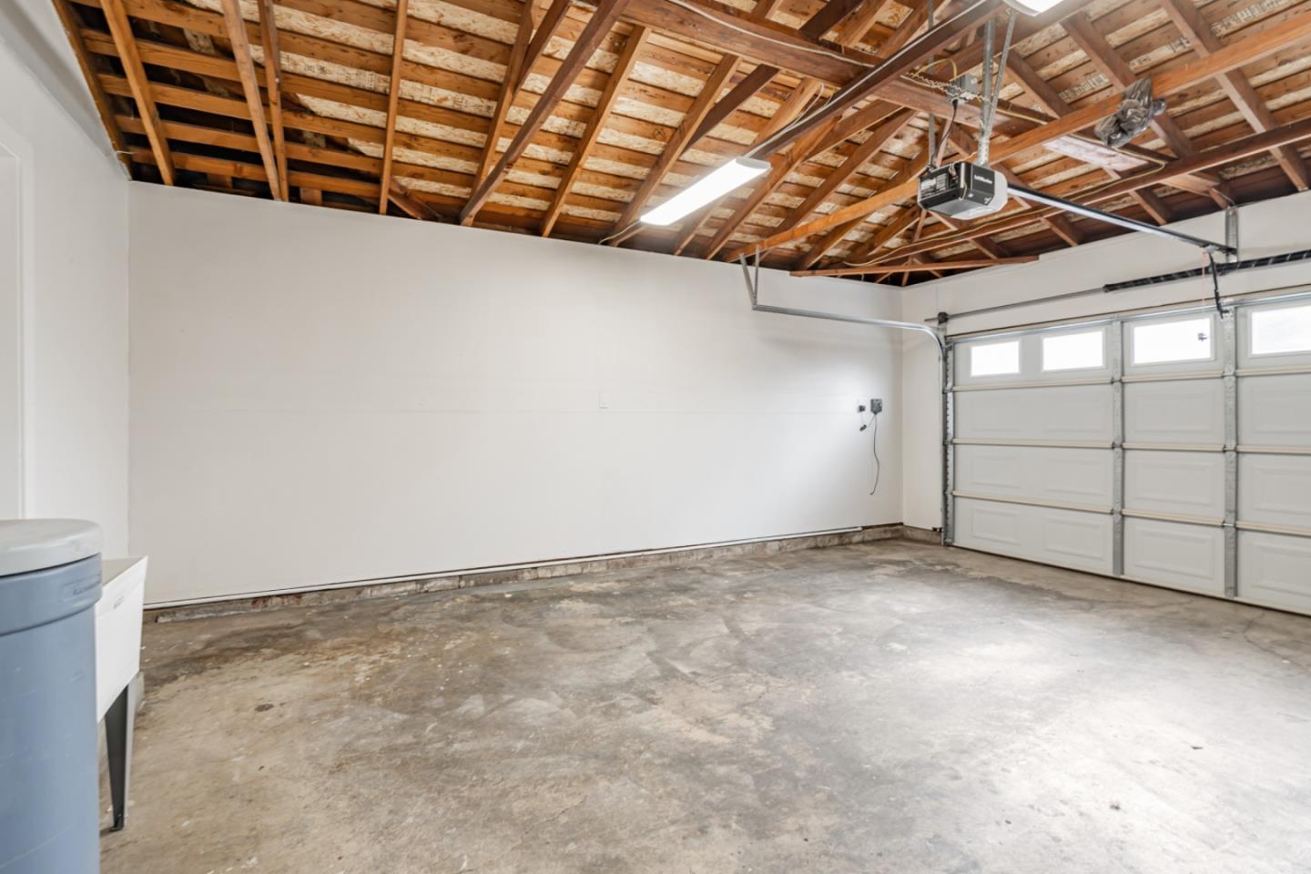 Detail Gallery Image 29 of 39 For 3574 Wellesley Ct, Mountain View,  CA 94040 - 4 Beds | 3 Baths
