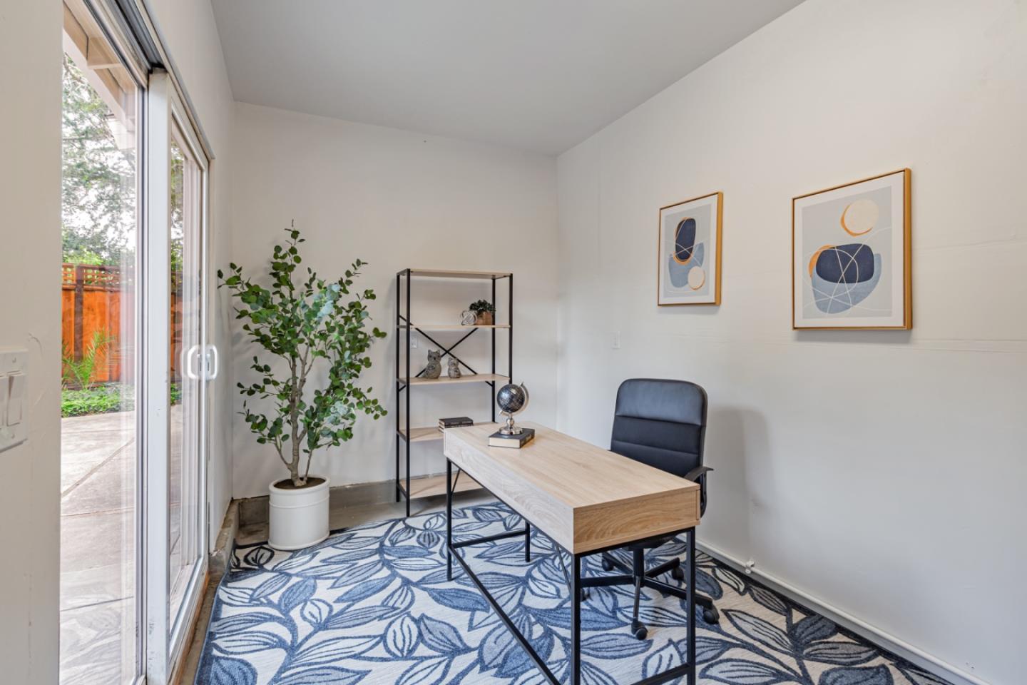 Detail Gallery Image 31 of 39 For 3574 Wellesley Ct, Mountain View,  CA 94040 - 4 Beds | 3 Baths