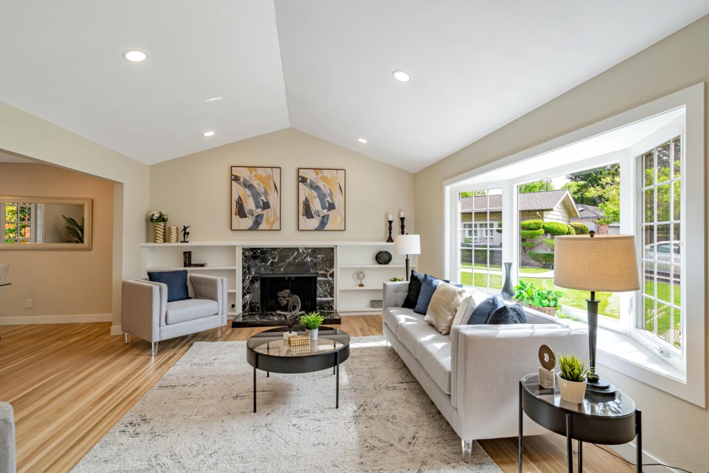 Detail Gallery Image 7 of 39 For 3574 Wellesley Ct, Mountain View,  CA 94040 - 4 Beds | 3 Baths