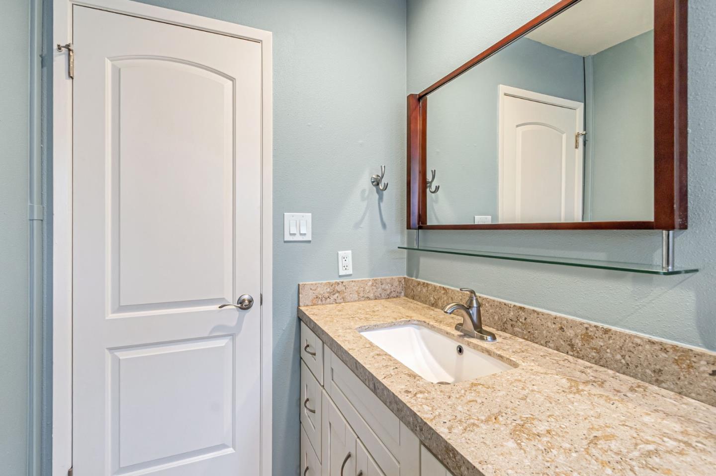 Detail Gallery Image 20 of 36 For 121 Buckingham Dr #10,  Santa Clara,  CA 95051 - 1 Beds | 1 Baths