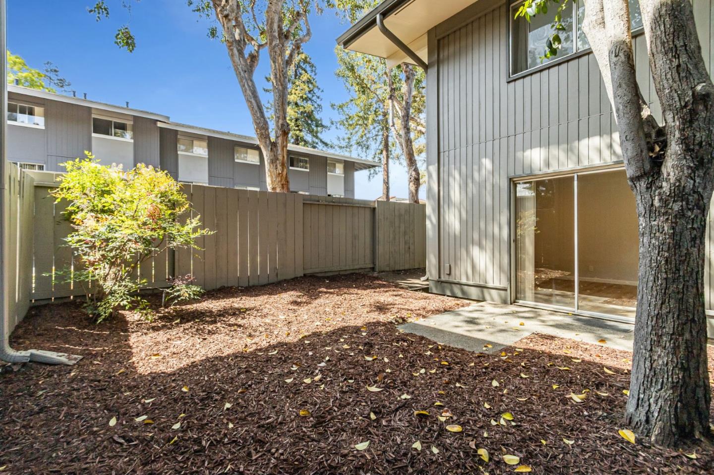 Detail Gallery Image 21 of 36 For 121 Buckingham Dr #10,  Santa Clara,  CA 95051 - 1 Beds | 1 Baths