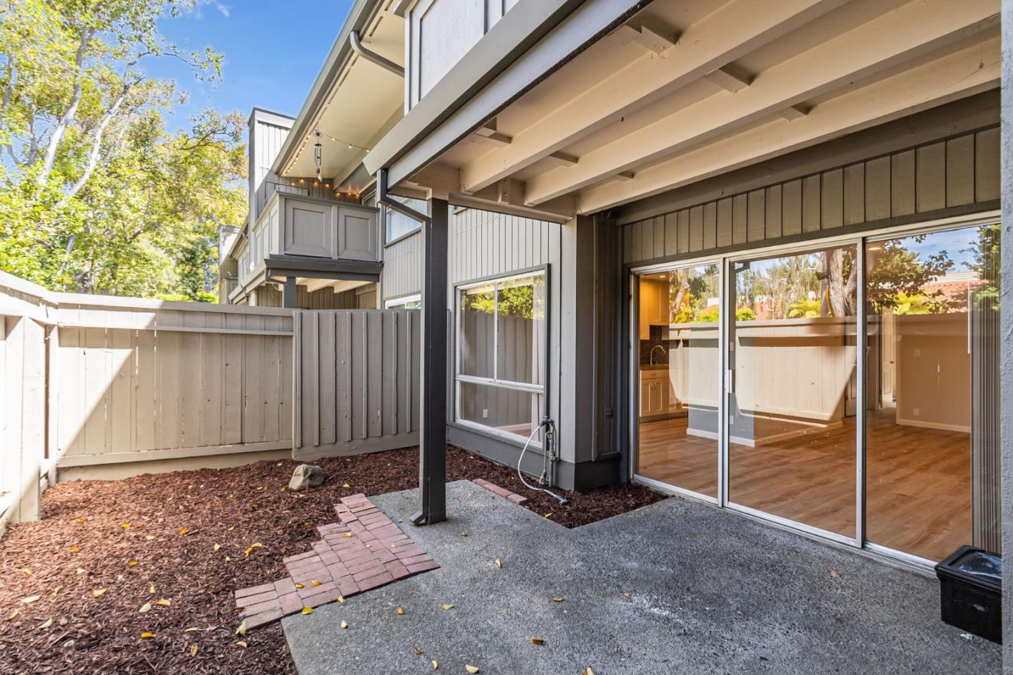 Detail Gallery Image 23 of 36 For 121 Buckingham Dr #10,  Santa Clara,  CA 95051 - 1 Beds | 1 Baths