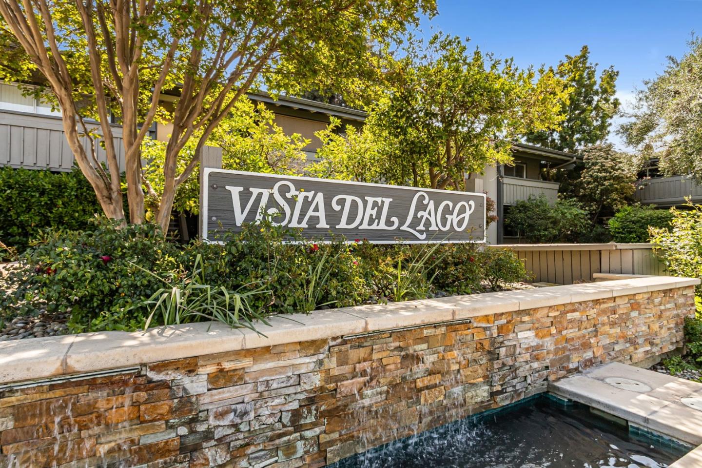 Detail Gallery Image 36 of 36 For 121 Buckingham Dr #10,  Santa Clara,  CA 95051 - 1 Beds | 1 Baths
