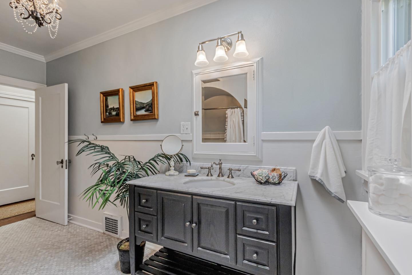 Detail Gallery Image 45 of 59 For 575 S 14th St, San Jose,  CA 95112 - 3 Beds | 2 Baths