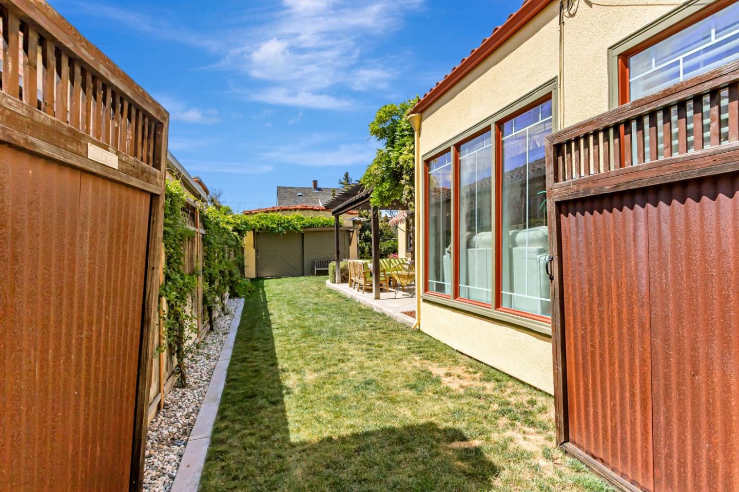 Detail Gallery Image 56 of 59 For 575 S 14th St, San Jose,  CA 95112 - 3 Beds | 2 Baths