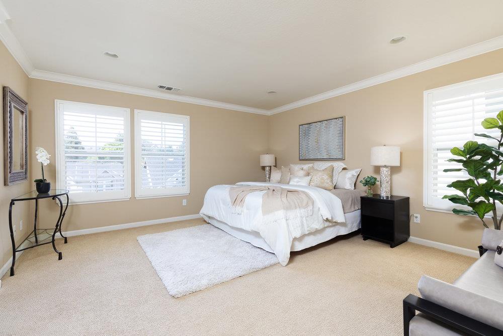 Detail Gallery Image 19 of 33 For 104 Meadowview Ln, Santa Cruz,  CA 95060 - 3 Beds | 2/1 Baths