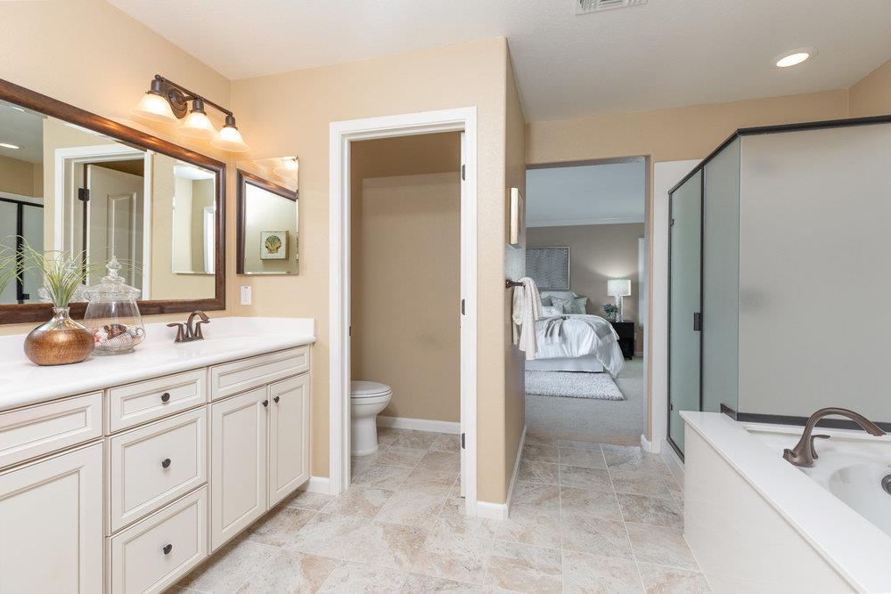 Detail Gallery Image 21 of 33 For 104 Meadowview Ln, Santa Cruz,  CA 95060 - 3 Beds | 2/1 Baths