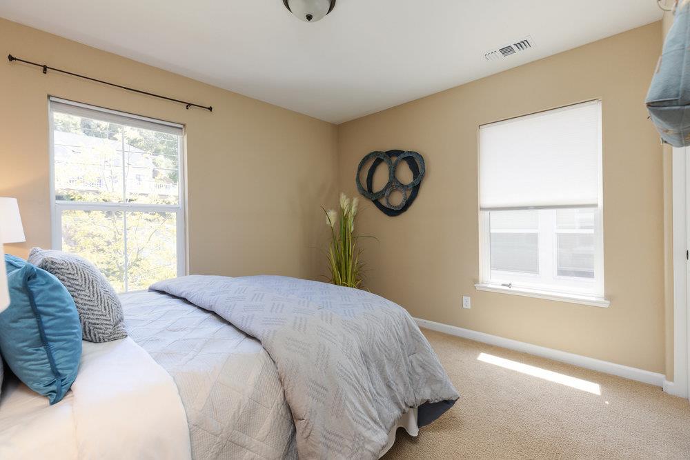 Detail Gallery Image 24 of 33 For 104 Meadowview Ln, Santa Cruz,  CA 95060 - 3 Beds | 2/1 Baths