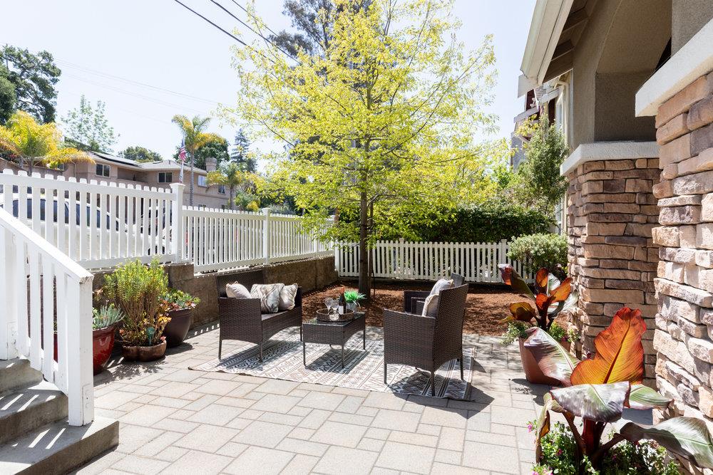 Detail Gallery Image 4 of 33 For 104 Meadowview Ln, Santa Cruz,  CA 95060 - 3 Beds | 2/1 Baths