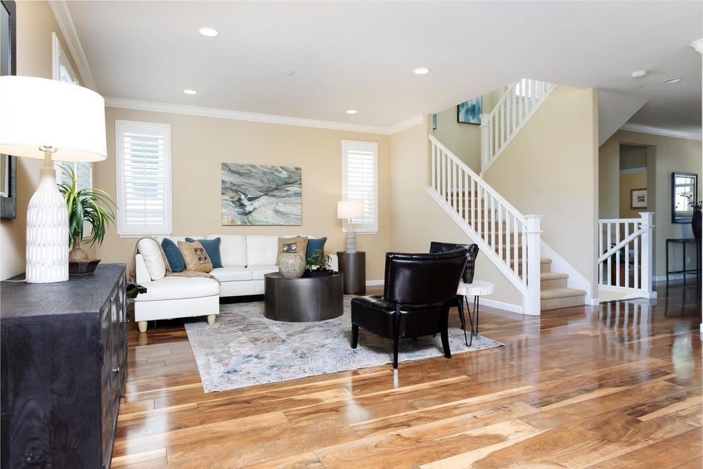 Detail Gallery Image 6 of 33 For 104 Meadowview Ln, Santa Cruz,  CA 95060 - 3 Beds | 2/1 Baths