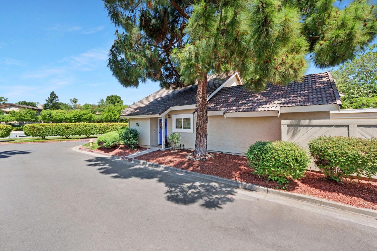 Detail Gallery Image 40 of 55 For 4040 Truckee Ct, San Jose,  CA 95136 - 3 Beds | 2 Baths