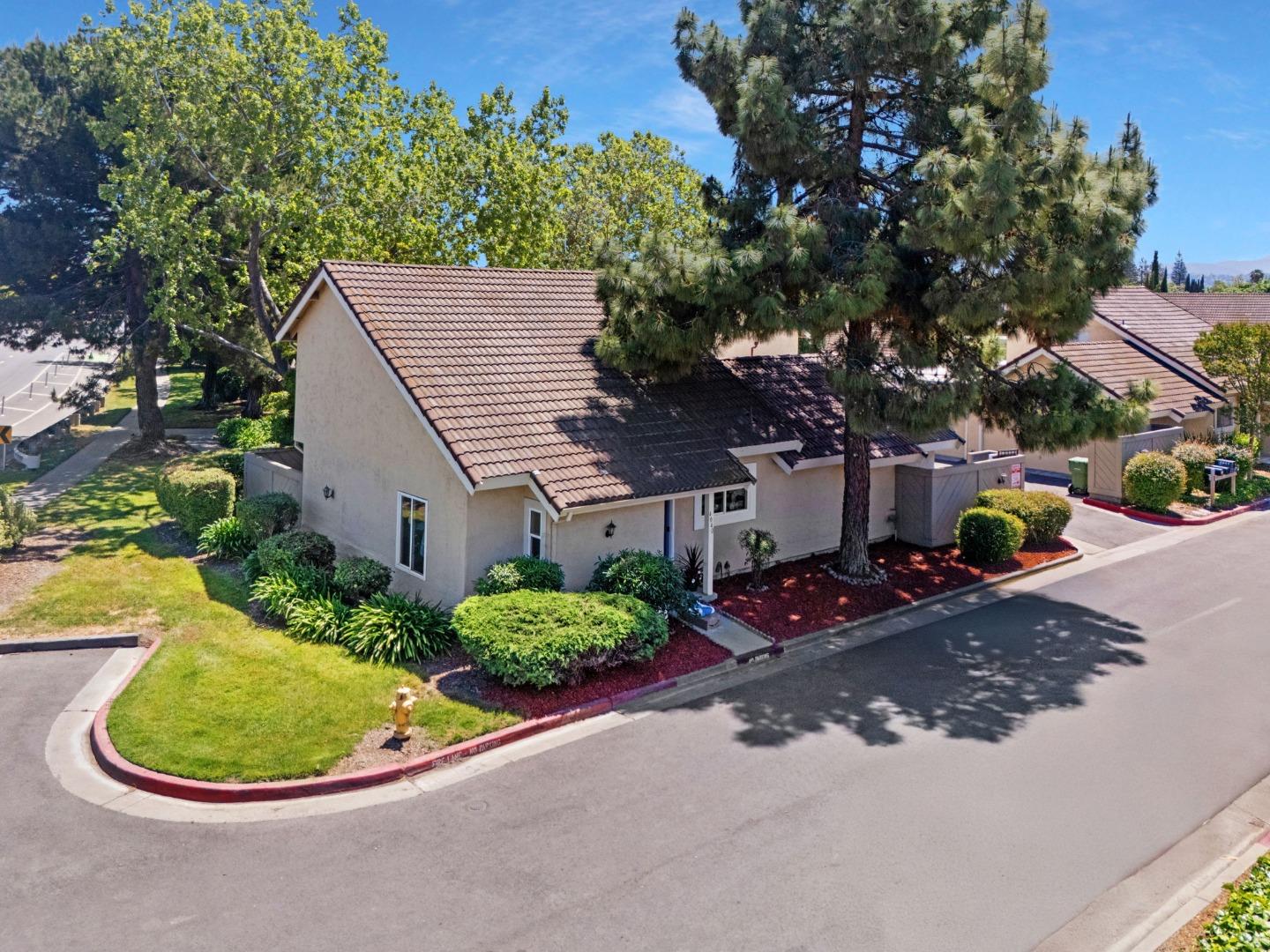 Detail Gallery Image 43 of 55 For 4040 Truckee Ct, San Jose,  CA 95136 - 3 Beds | 2 Baths