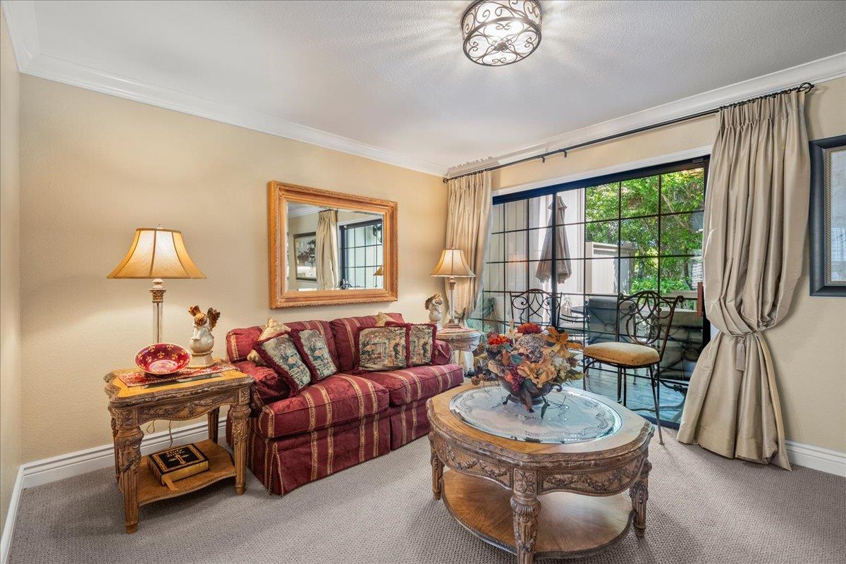 Detail Gallery Image 13 of 52 For 5866 Dry Oak Dr, San Jose,  CA 95120 - 3 Beds | 3 Baths