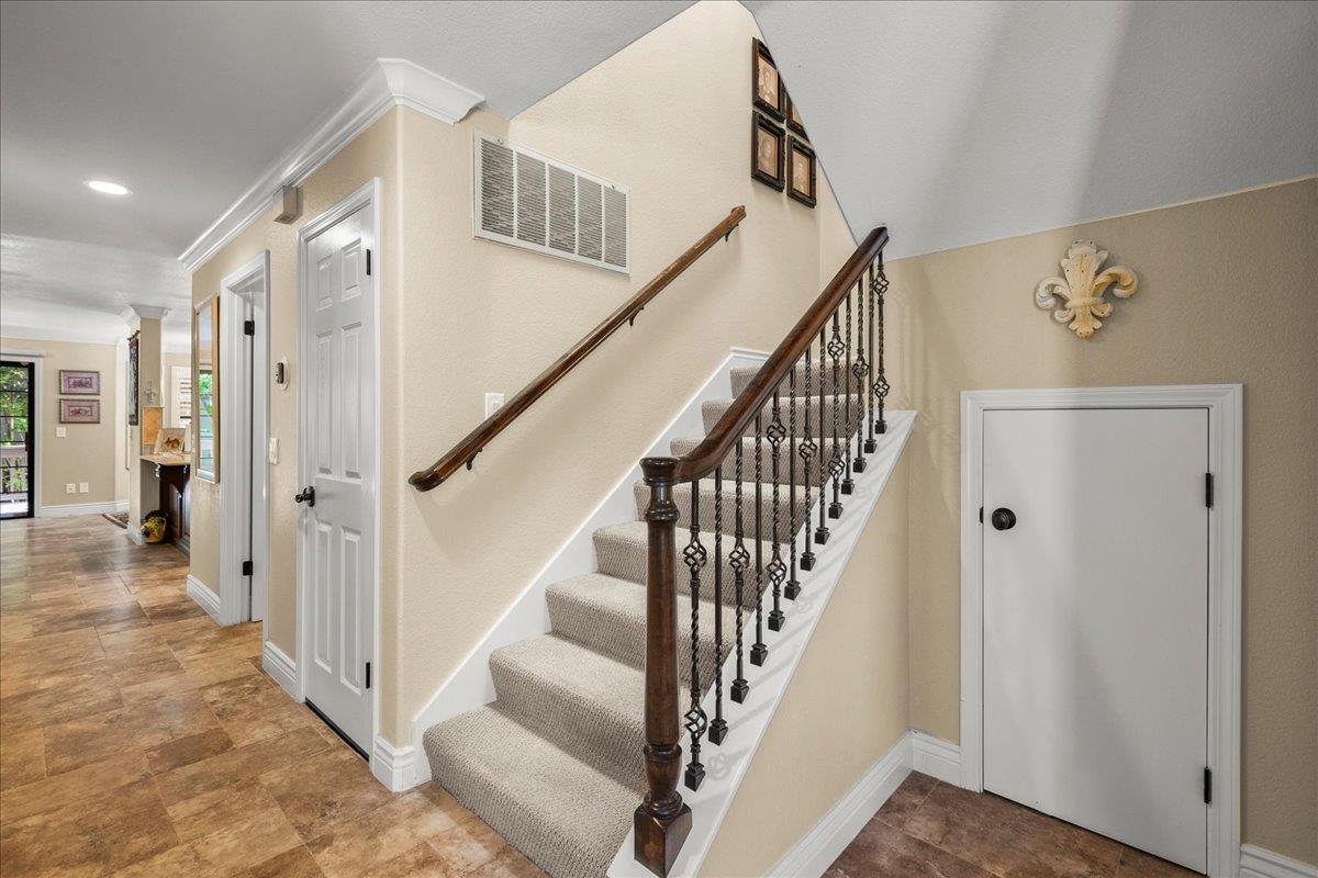 Detail Gallery Image 28 of 52 For 5866 Dry Oak Dr, San Jose,  CA 95120 - 3 Beds | 3 Baths