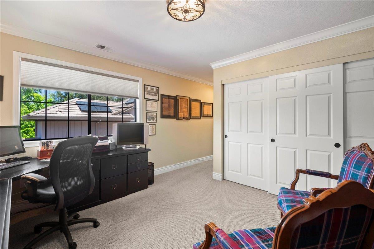 Detail Gallery Image 41 of 52 For 5866 Dry Oak Dr, San Jose,  CA 95120 - 3 Beds | 3 Baths