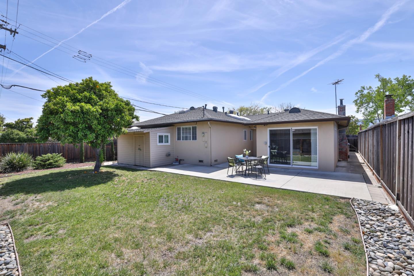 Detail Gallery Image 14 of 17 For 6509 Devonshire Dr, San Jose,  CA 95129 - 3 Beds | 2 Baths