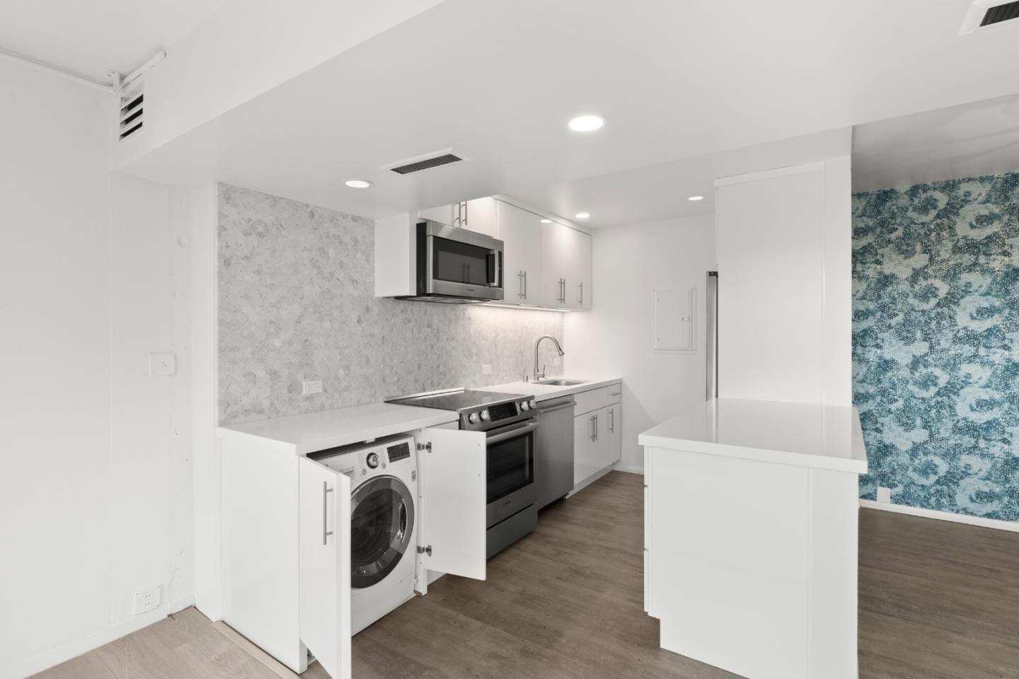 Detail Gallery Image 12 of 34 For 101 Alma St #503,  Palo Alto,  CA 94301 - 2 Beds | 2 Baths