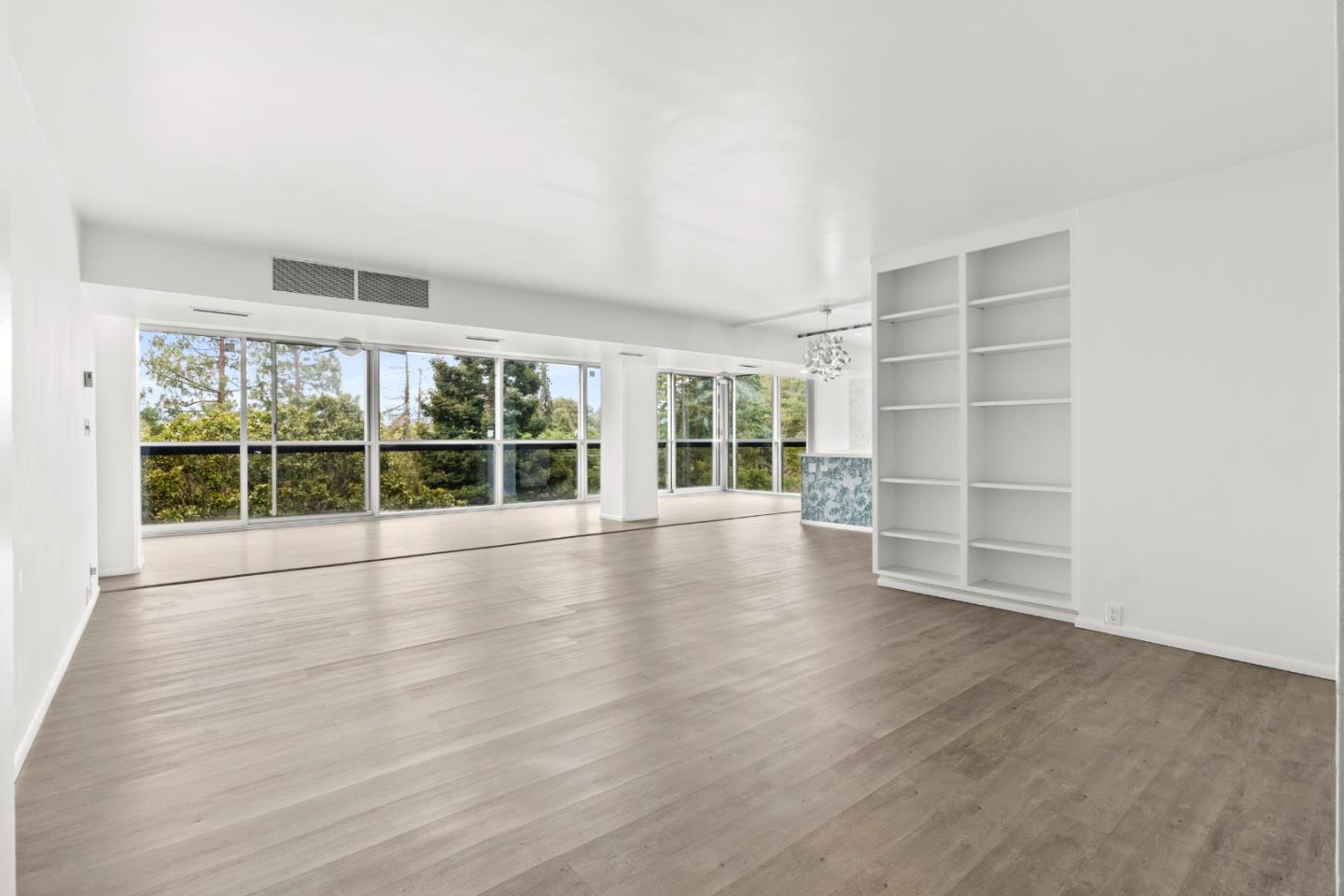 Detail Gallery Image 16 of 34 For 101 Alma St #503,  Palo Alto,  CA 94301 - 2 Beds | 2 Baths